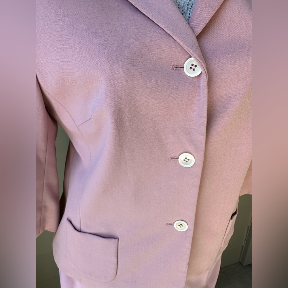 Women's suit Pink Blazer and Pants - Picture 6 of 14